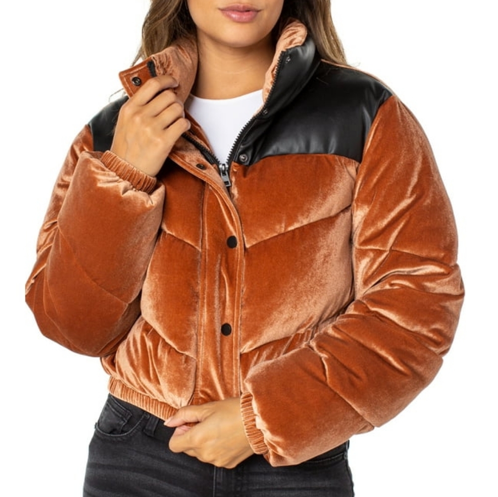 NWT Celebrity Pink Cognac Puffer Jacket Size Large